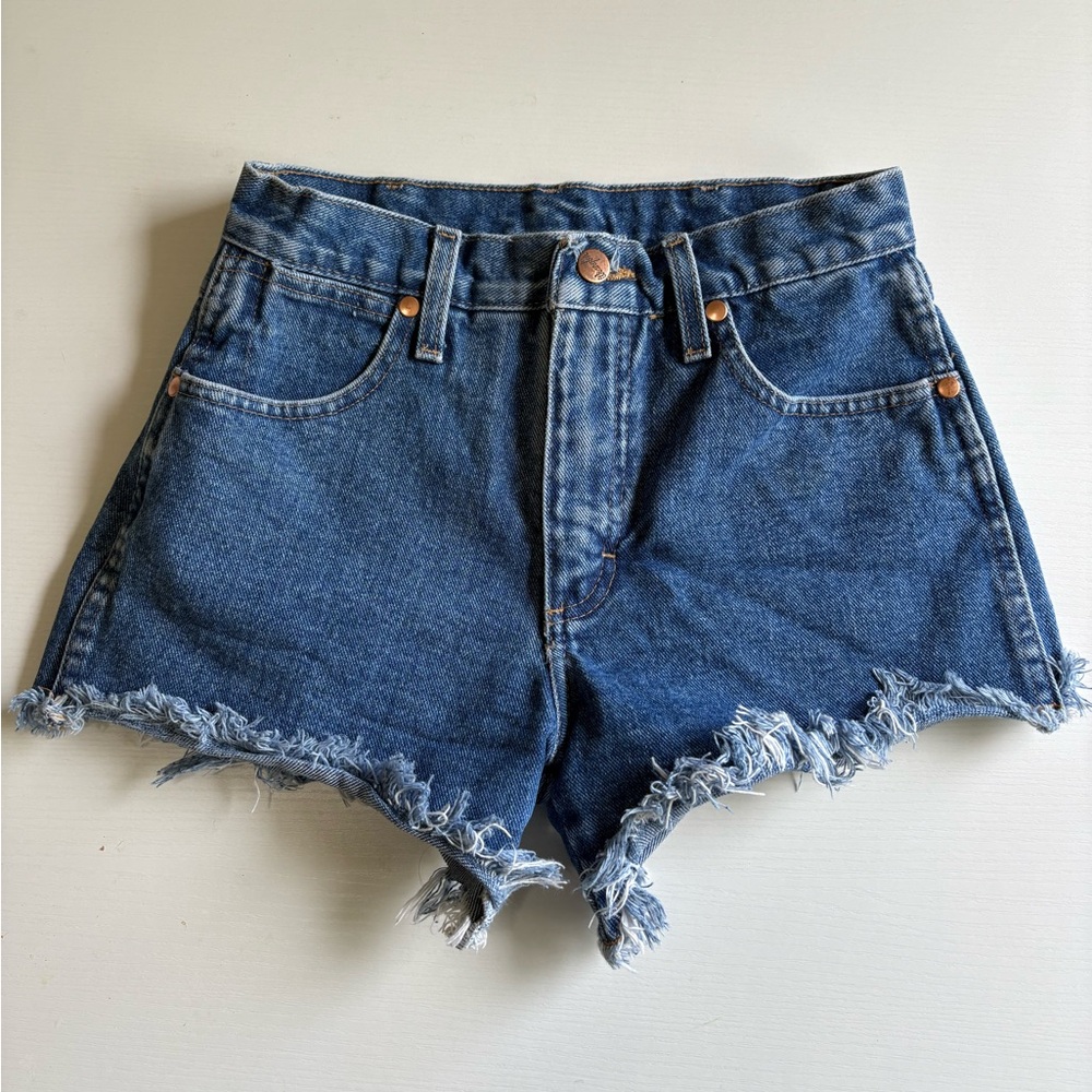 Wrangler Blue Jean Shorts High-Waisted Distressed